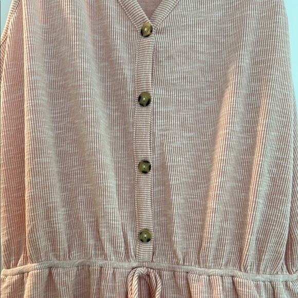 Pink ribbed Romper - NWT - Picture 4 of 5
